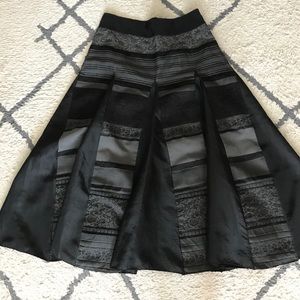 🌹Vintage black beautiful skirt from Italy🌹